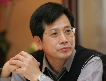 俞可平：不“左”不“右”走人间正道