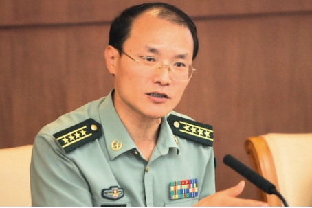 公方彬