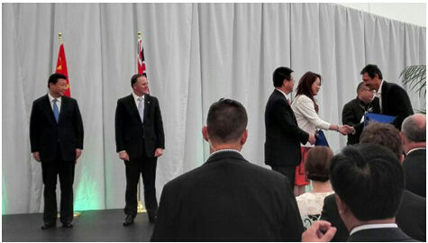 中新领导人见证蒙牛项目签约全球战略布局向更