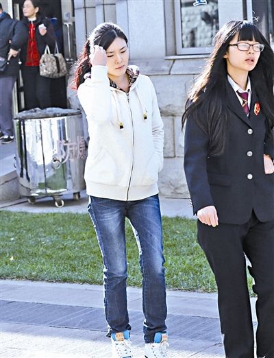 张曙光情妇罗菲受贿198万被判5年 私照曝光_时政要闻_陕西资讯_