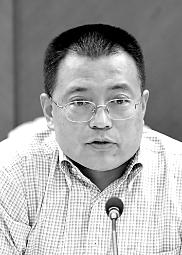 中国高校智库：放眼世界，服务国家