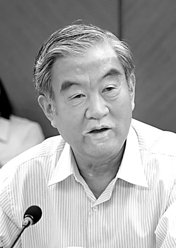 中国高校智库：放眼世界，服务国家