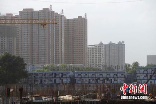资料图：一处楼盘。<a target='_blank' href='http://www.chinanews.com/' _fcksavedurl='http://www.chinanews.com/'></table>中新社</a>发 张云 摄