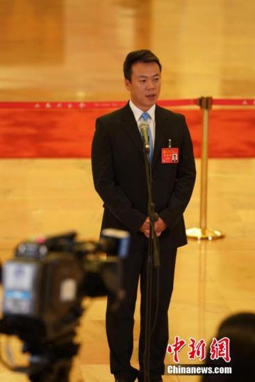 b8aeed9902c81b58142a40