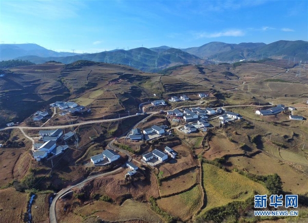 （新华全媒头条·图文互动）（10）潮起东方万象新——以习近平同志为核心的党中央团结带领全党全军全国各族人民贯彻落实党的十九大精神纪实