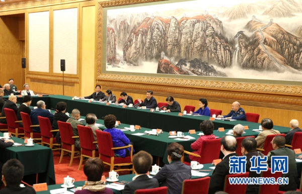 2014年10月15日，中共中央总书记、国家主席、中央军委主席习近平在北京主持召开文艺工作座谈会并发表重要讲话。 新华社记者 庞兴雷 摄