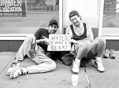 穷人、债务越来越多 发达国家备受贫困重压