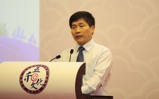 人民日报社副总编辑杜飞进