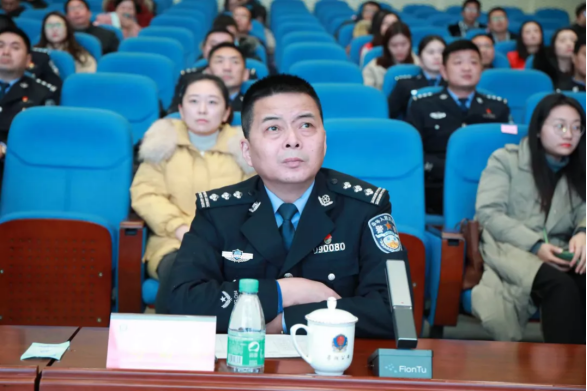 市禁毒办常务副主任,公安局禁毒支队政委葛富春