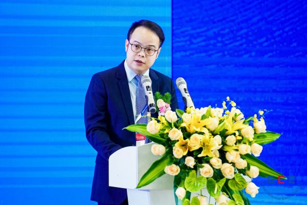 环球资源新业务开发副总裁张牧