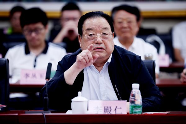 大型全媒体纪录片《红色丰碑》拍摄研讨会暨启动仪式在京隆重举办_中国品牌_人民论坛网