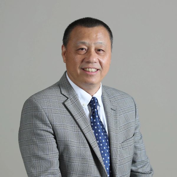 新材料与新能源学院院长蒋建中国家级领军人才