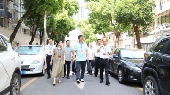 以物業(yè)高質(zhì)量發(fā)展助力現(xiàn)代化人民城市建設(shè)