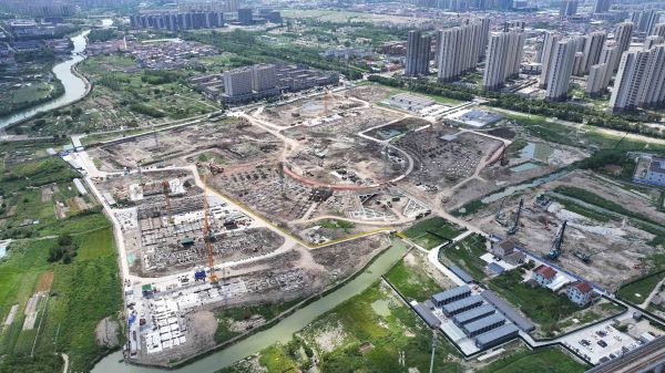 正在建设中的浙江万里学院余姚校区。