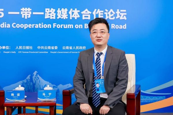 MAIN1758158236049S2WDAPT633