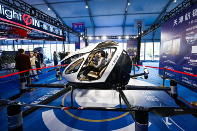 創(chuàng)新，讓低空經(jīng)濟(jì)離生活更近一步