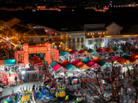 以文艺书写时代场景