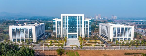 万达开科技创新示范园。