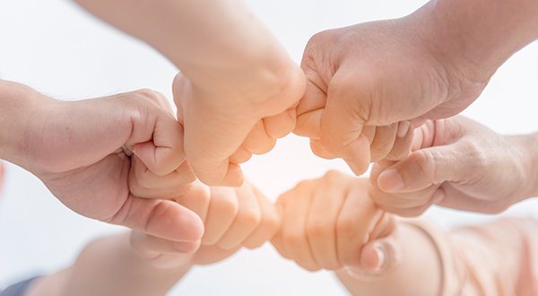 探索民生、产业与文化协同发力的老龄化应对路径