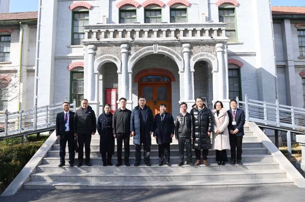 f677bf81273b8272e6ed228e31e9fc28