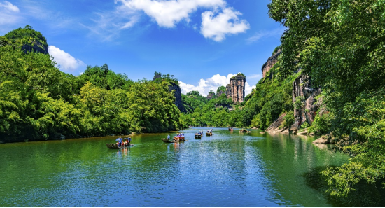 碧水丹山武夷山（陈美中摄）