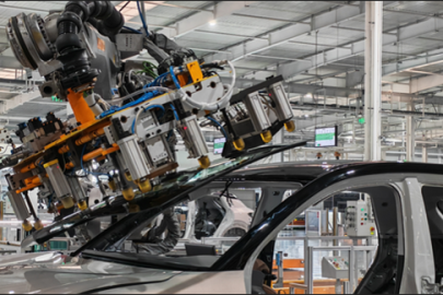 “岛”上造车，有什么新逻辑