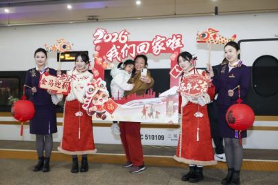 回家的路 写满幸福