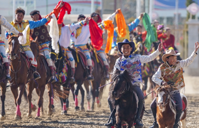 我们的春节·“马上”红火