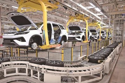 人工智能赋能千行百业