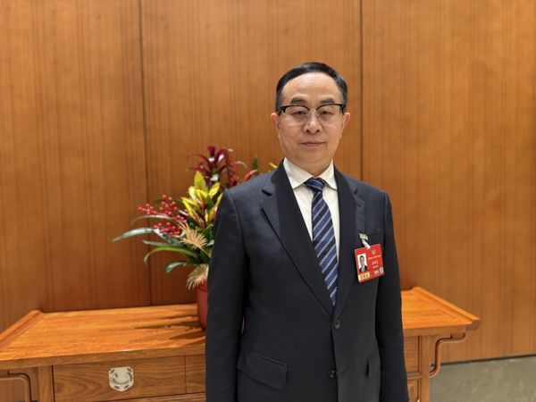 全国政协委员、复旦大学上海医学院副院长 朱同玉