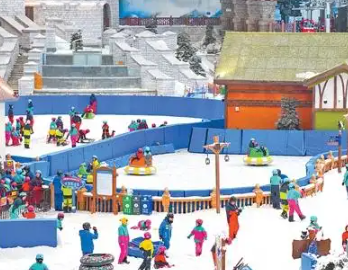 中国的“冰雪经济”给世界送来“滚烫机遇”