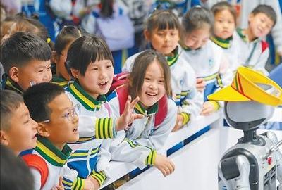 去年我国科幻产业总营收近一千三百亿元