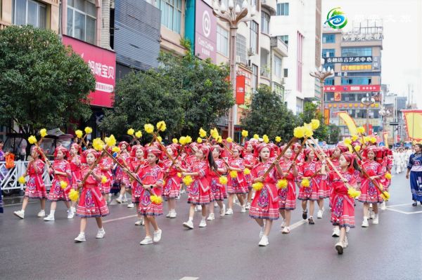 ����������������<span class=keyword><a href=https://www.baidu.com/ target=_blank>����</a></span>����Ѳ�Σ�������ʢװ�ֱⵣ�ؽ�չ�ݣ�<span class=keyword><a href=https://www.baidu.com/ target=_blank>����</a></span>����<span class=keyword><a href=https://www.baidu.com/ target=_blank>����</a></span>����������ͼ������Ƽ ��ά�Σ�