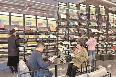 从“纸端”到“多端”，让书香更浓