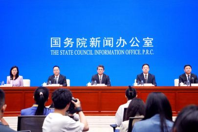 国新办发布会聚焦东西部协作三十年