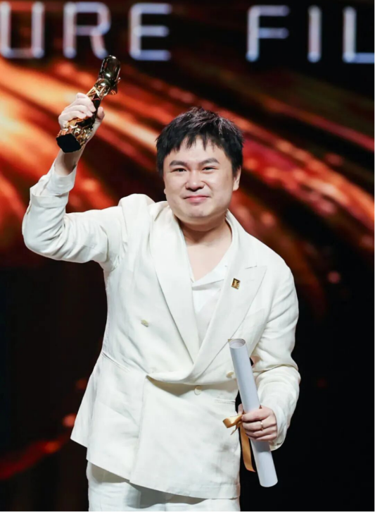 导演钟凯峰