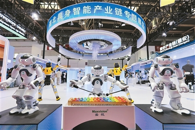 让中外企业共同成长