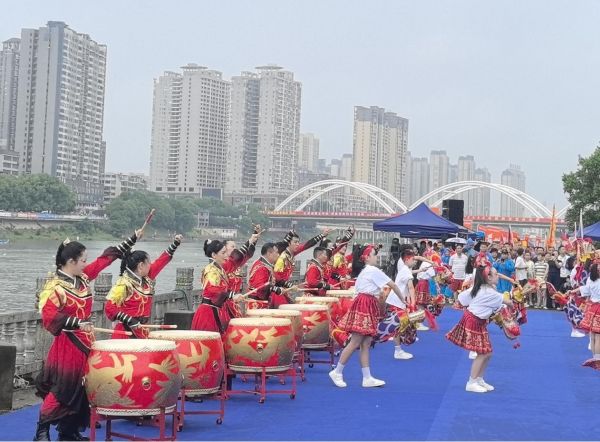 2026年邵阳市龙舟大赛活动现场