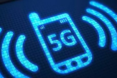 我国5G移动电话用户占比超七成