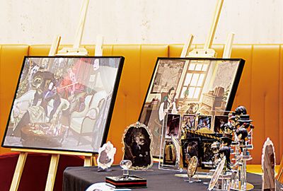 向世界展现精彩中国