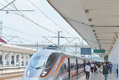 长征出发地到落脚点实现高铁直达 