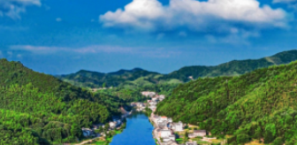 黑土地上谋蝶变  转型路上焕新颜