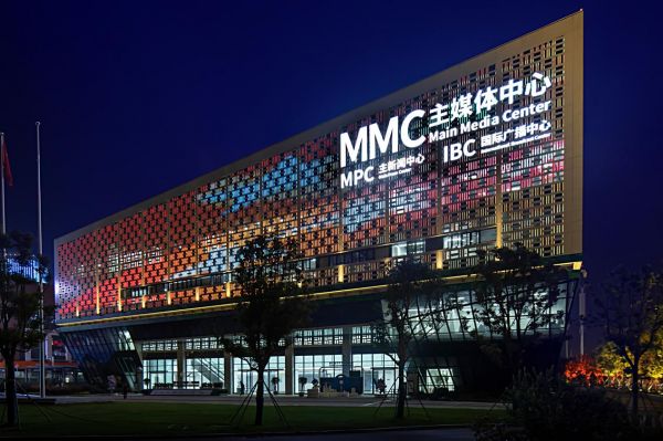 (第七届世界军人运动会主媒体中心夜景照明)