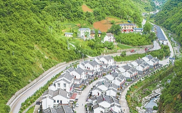 让矿山村“返青”（驻村第一书记说） 