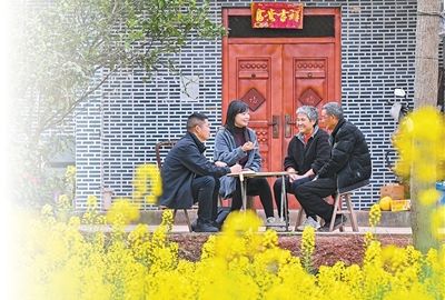 风清气正暖民心